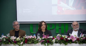 La pianista Janina Rosado publica su libro “El merengue contemporáneo, manual para la base rítmica”