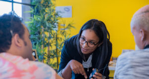 Realizan primer taller de asistencia de sonido