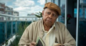 Adopae destaca la trayectoria del escritor Manuel Mora Serrano