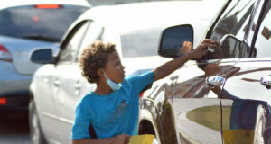 Realizarán documental sobre niños huérfanos y sin hogar