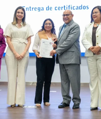 Certifican 95 participantes en diversas áreas de la industria del cine