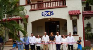 Inauguran remodelada Escuela de Bellas Artes de Santiago