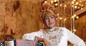 Fefita La Grande tendrá un panteón en su tierra natal