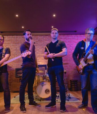 Mente Sideral: la nueva producción musical de la banda de rock La Sexta