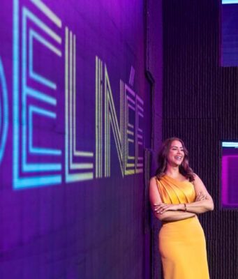“Selinée” celebra tres años al aire con nueva escenografía y contenido renovado