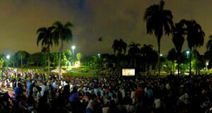 Récord histórico: más de 2,200 asistentes en Cinemateca sobre Ruedas en el Jardín Botánico