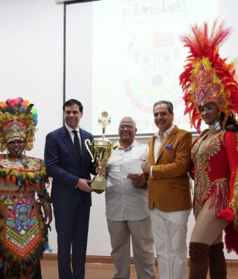 Ministerio de Cultura entrega Premios Anuales de Carnaval