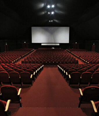 ¿Cómo surge el mercado de distribución de películas en RD?