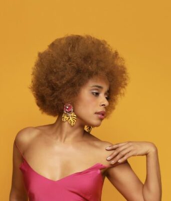 Cantante domínico-rusa Fantine promete una noche de éxitos en el Teatro Nacional