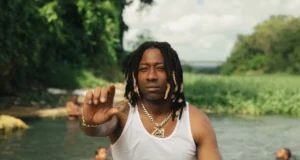 La 42, un documental que humaniza y critica la icónica calle de Capotillo