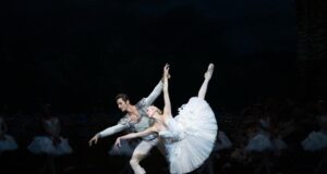 Gala Benéfica de Estrellas de la Danza Mundial incluye piezas con trajes de Oscar de la Renta