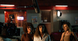 Suspenso, técnica y drama: la apuesta de Caribbean Films en Baño de Mujeres