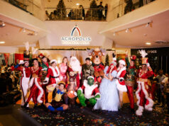 Acrópolis da la bienvenida a la Navidad 2025 con una noche mágica llena de luz y tradición