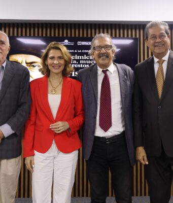 Director del Museo de Historia y Geografía destaca relevantes procesos históricos en ciclo de conferencias