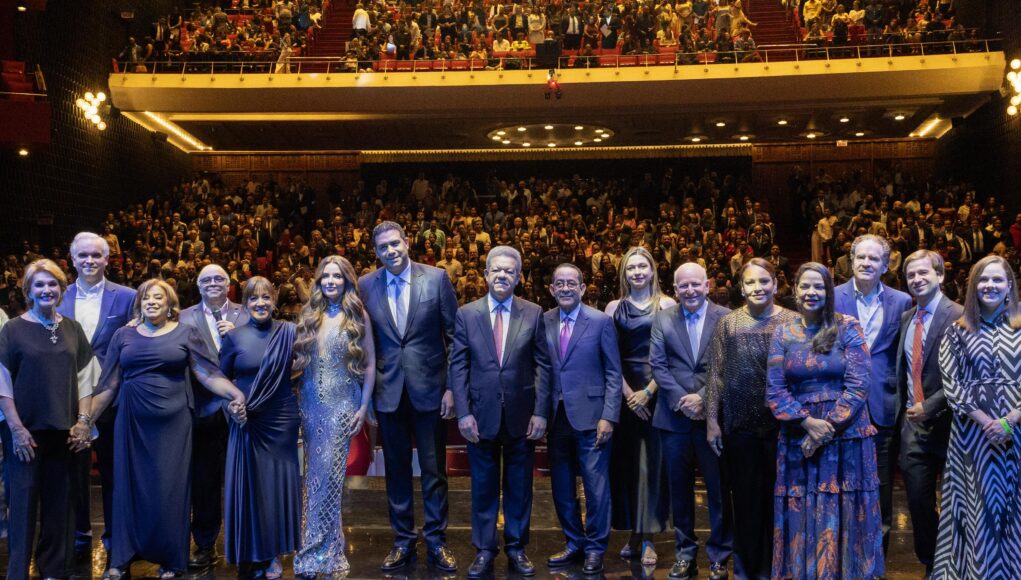 El evento se realizó a casa llena en el Teatro Nacional