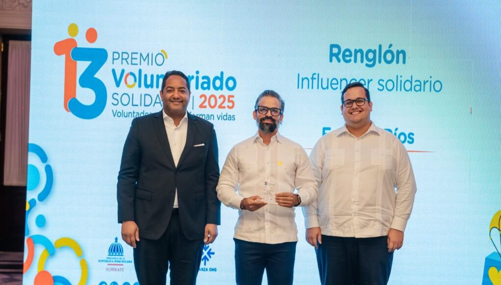 Beni Metz, Ernesto Ríos y Jorge Fernández W.