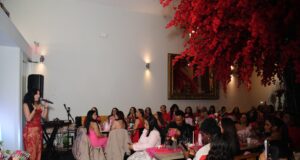 Catherine Rosario presenta su primer evento motivacional y da inicio a la comunidad “Sembrando Luz”