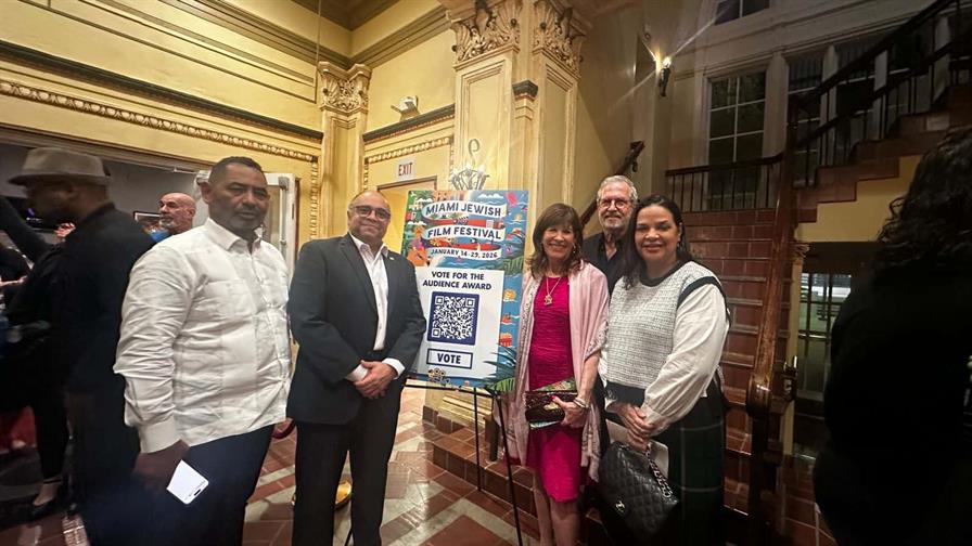 nos-llamaron-los-judios-de-trujillo-estreno-en-miami-del-documental-4bf4f090-focus-0-0-896-504