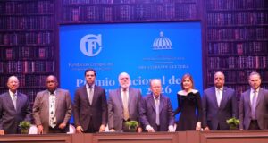 Pedro Vergés recibe el Premio Nacional de Literatura 2026 y consolida su legado en las letras dominicanas