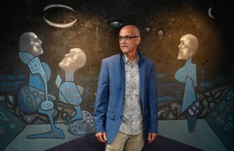 Inauguran exposición “Caos & Equilibrio”, del pintor dominicano Máximo Caminero