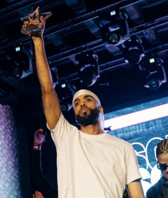 Yisoz gana competencia de música El Spotlight; se presentará en Isle Of Light 2026