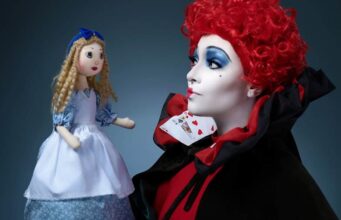 Patricio León vuelve con “Alicia en el país de las maravillas”