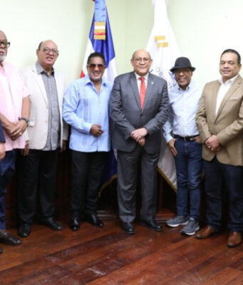 Mescyt apoyará la formación y titulación de artistas dominicanos