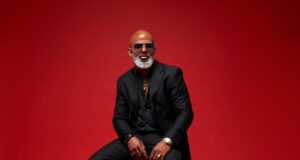 Yhaziel Sleizak lanza la emotiva bachata “Amor de Madre”