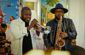 «Fiel hacia mí», la nueva y profunda alabanza de Aires de Unción