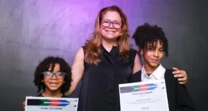 Celebran graduación de nuevos talentos del Centro de Formación Actoral Clara Luz Lozano