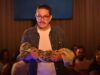 Luis José Germán convierte el teatro en un acto de esperanza en «Todas las cosas maravillosas»
