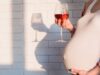 Nacer con consecuencias: documental aborda el drama silencioso del alcohol en el embarazo