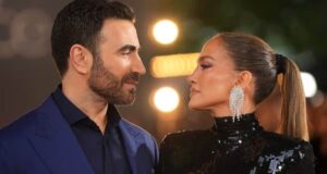 Jennifer López estrena hoy en Netflix “Office Romance”, filmada en Samaná
