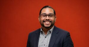 Juan Manuel Tejeda, 25 años construyendo historias para grandes escenarios