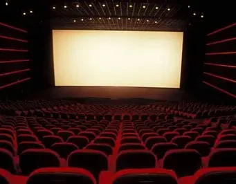 ¿Puede sobrevivir el cine dominicano con una sola cadena de cines?