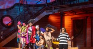 “El Capitán Control” culmina con éxito su aventura en el Teatro Nacional