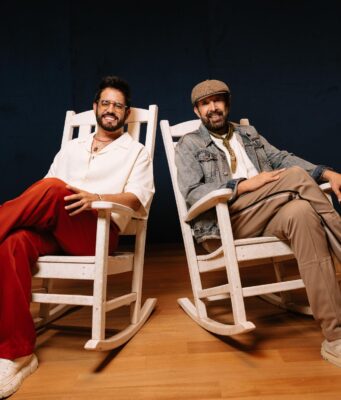 Juan Luis Guerra y Manny Cruz celebran el merengue con “Nieve en Verano”