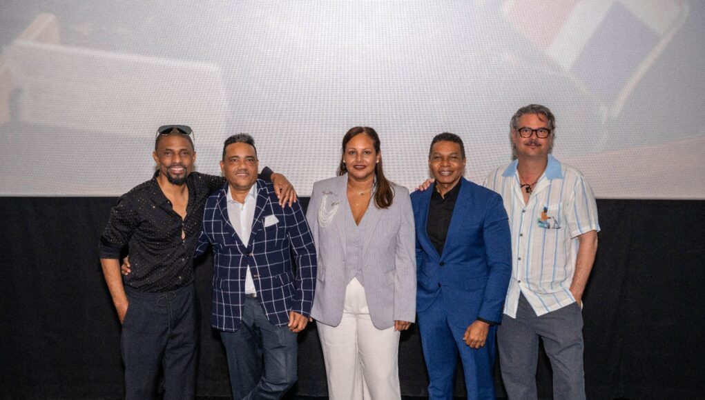 “La Esquina ’ta en Candela” enciende el cine dominicano con Raymond, Miguel y Fausto Mata este 5 de noviembre